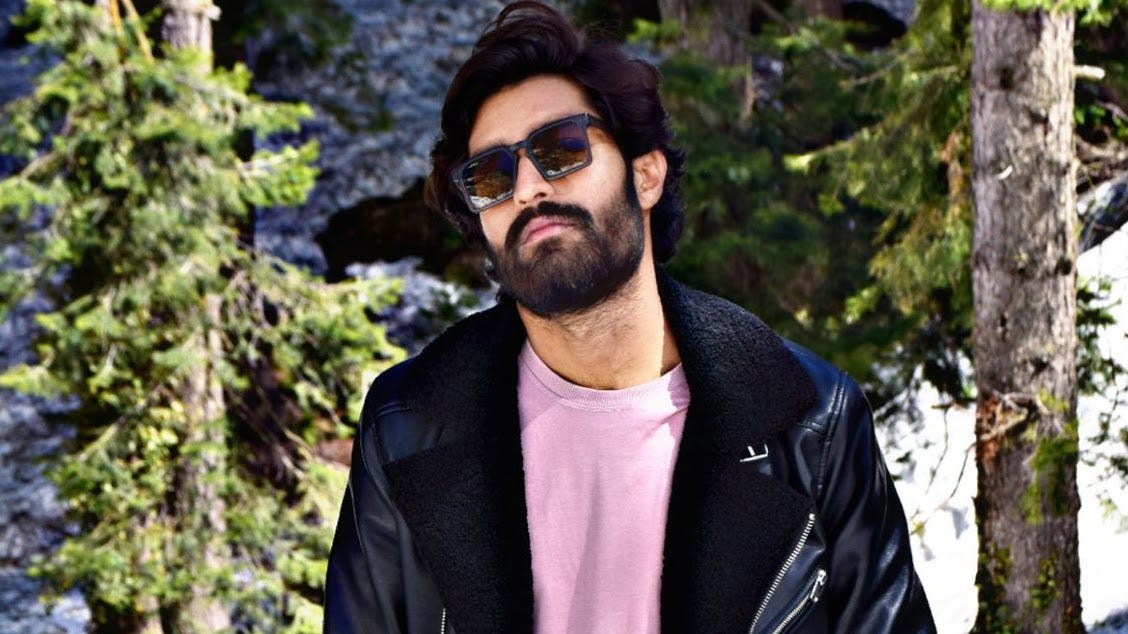 Wiki khan official Picture